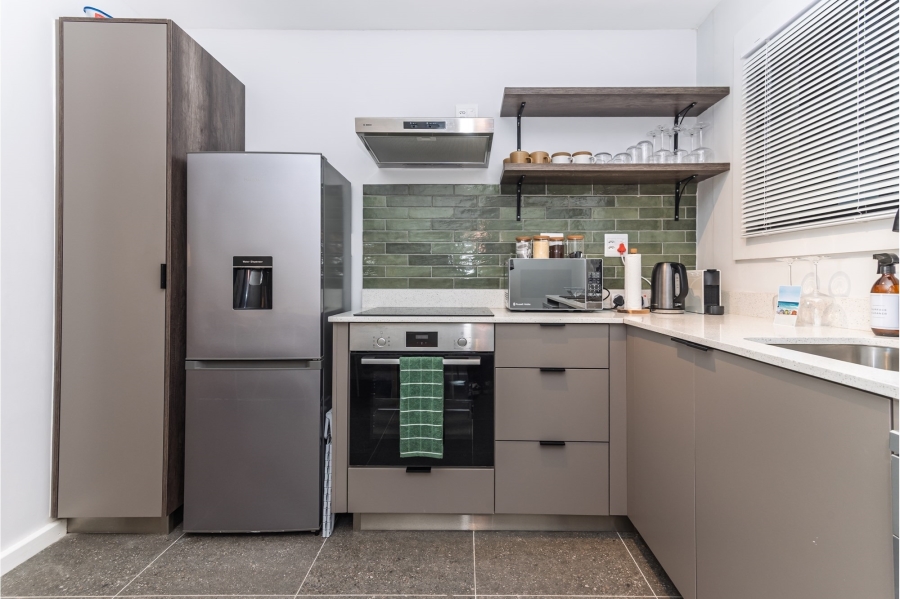 2 Bedroom Property for Sale in Muizenberg Western Cape